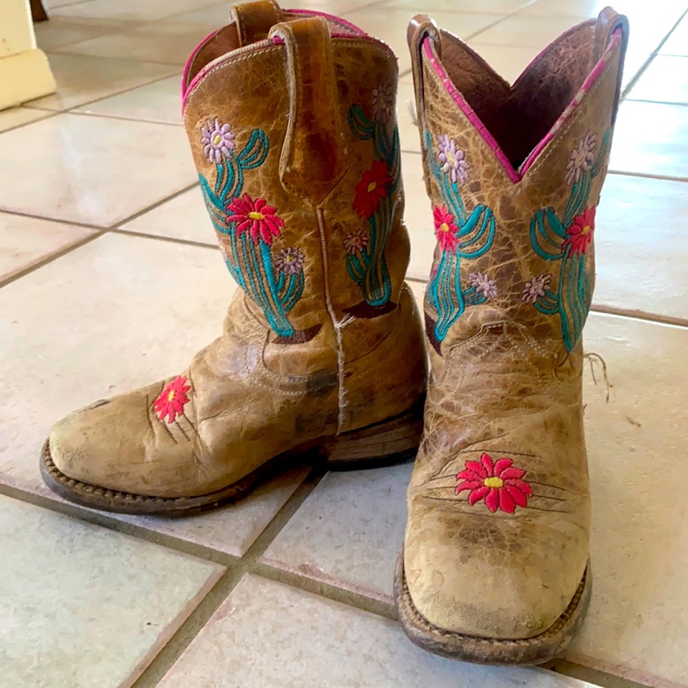 Roper girls cactus boots size 10